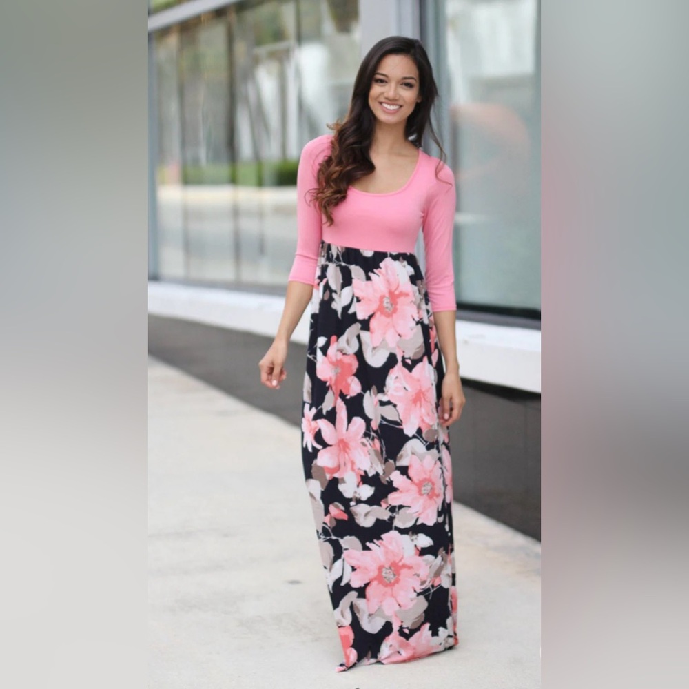 PINK AND NAVY FLORAL MAXI DRESS